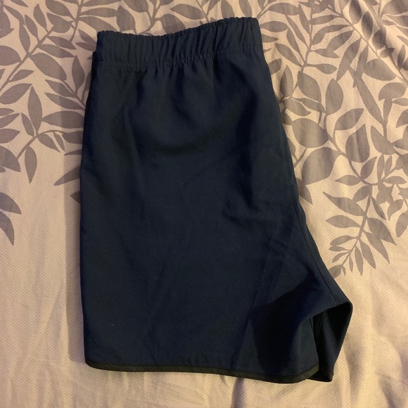 H&M swim shorts - Picture 6 of 7